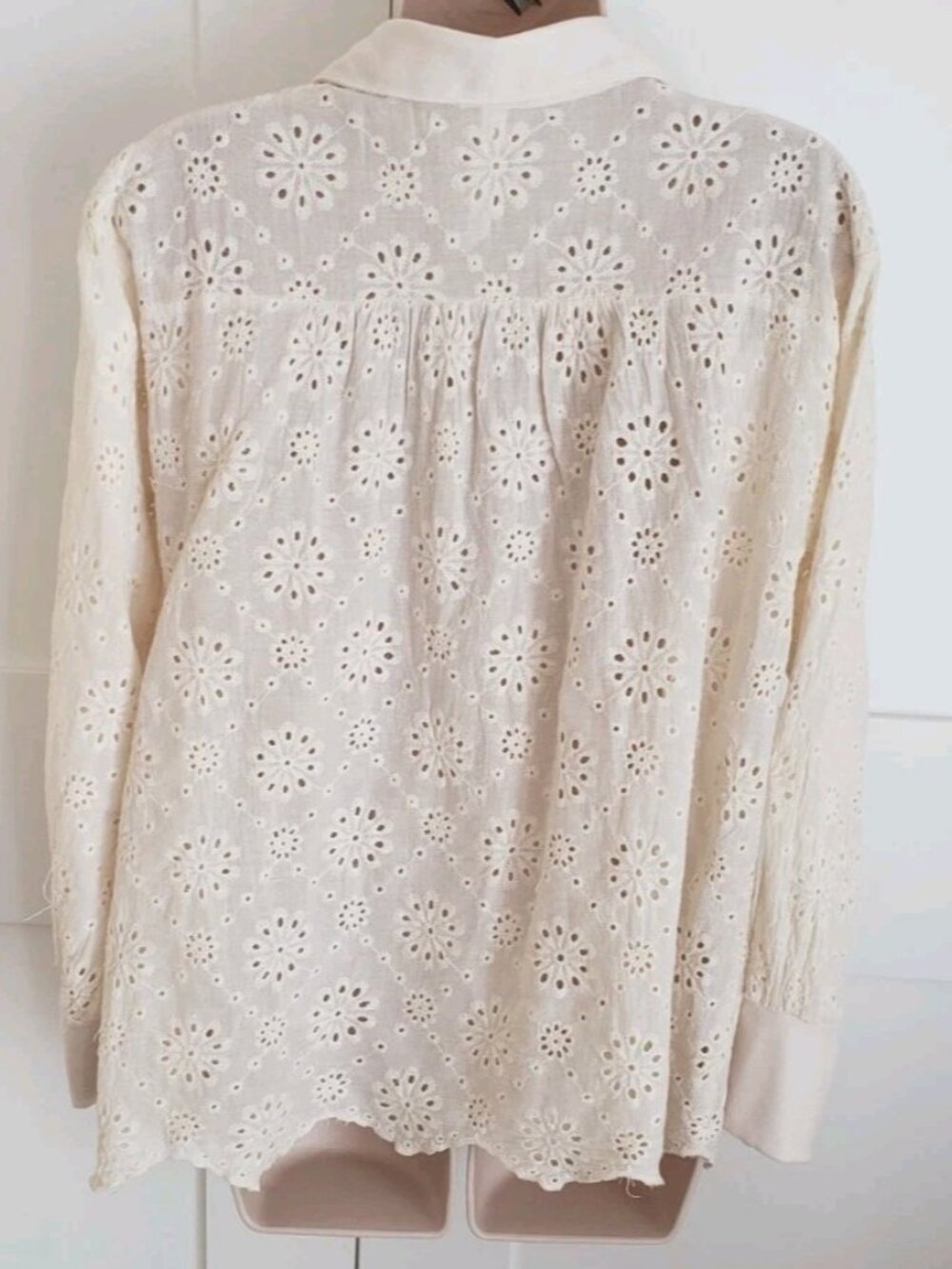 NY COLLECTION  IVORY EYELET BUTTON FRONT BLOUSE SHIRT LARGE - Picture 4 of 9